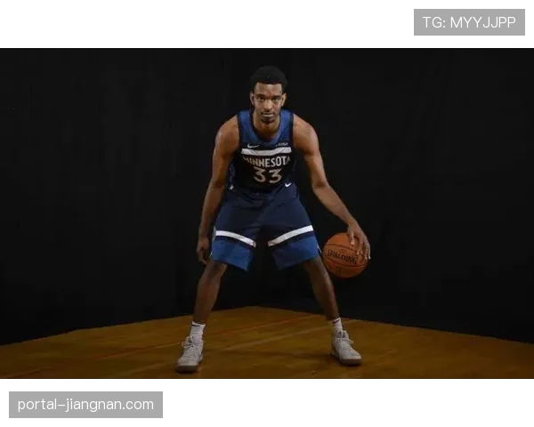 尼斯前锋迪奥普6球入账 射手榜前列展现个人能力 尼斯前锋迪奥普6球入账 射手榜前列展现个人能力