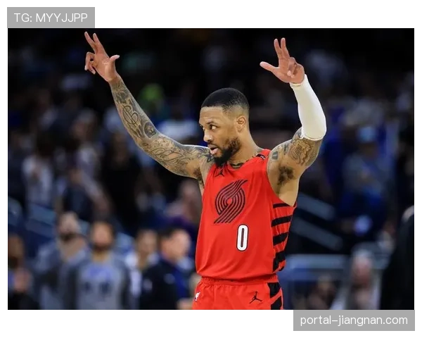 开拓者利拉德跟腱伤势影响深远 格兰特缺阵加重侧翼压力 开拓者利拉德跟腱伤势影响深远 格兰特缺阵加重侧翼压力